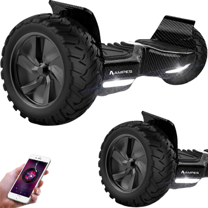 Hoverboard fuoristrada 8,5 pollici Carbonio – vista di tre quarti, dettaglio della ruota e smartphone con app musicale